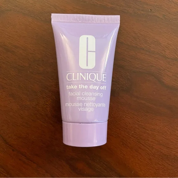 Clinique Take The Day Off Facial Cleansing Mousse Skincare - New - Picture 2 of 3